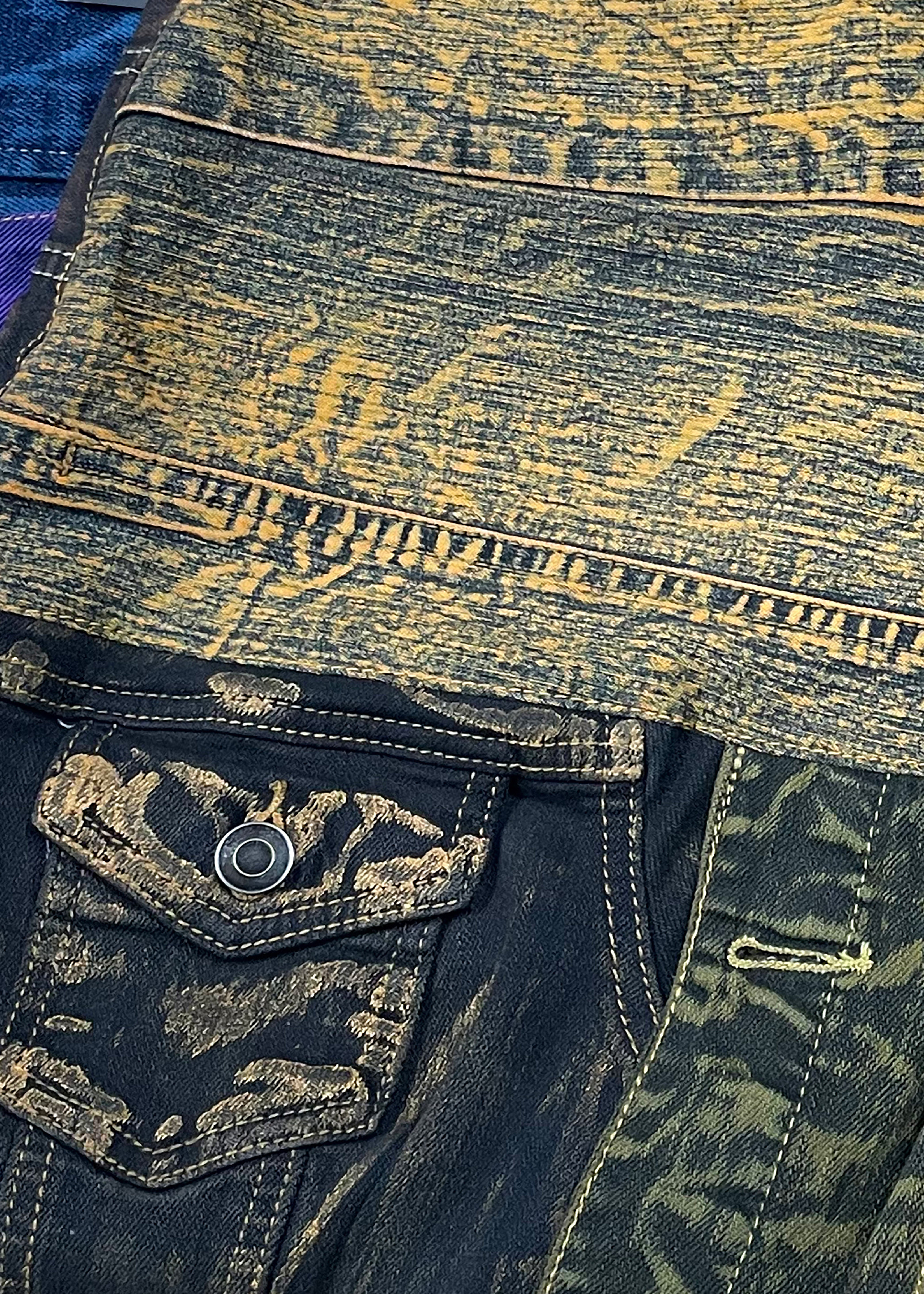 UPCYCLED DENIM JEAN