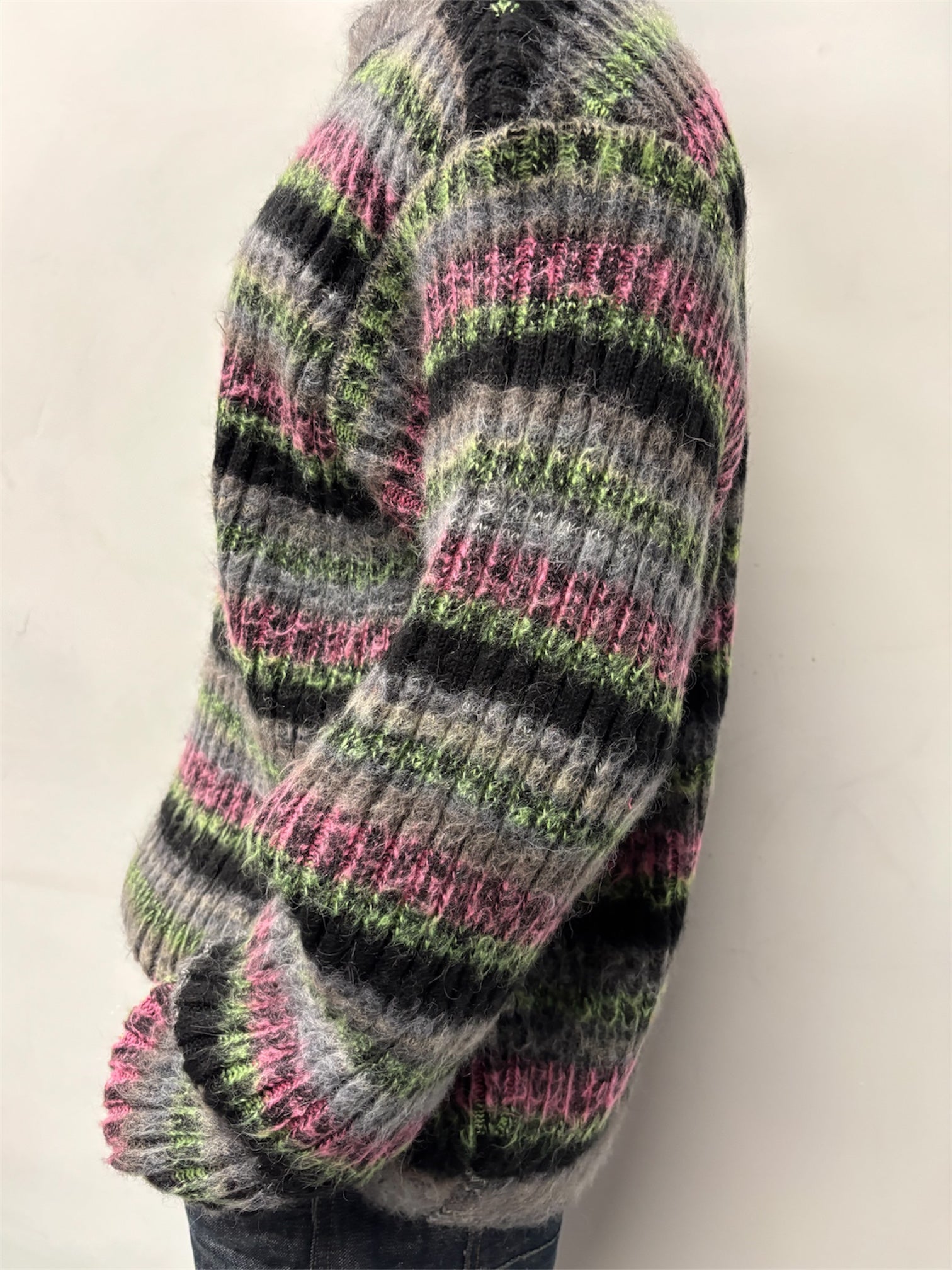 BRUSHED MOHAIR GREY STRIPE