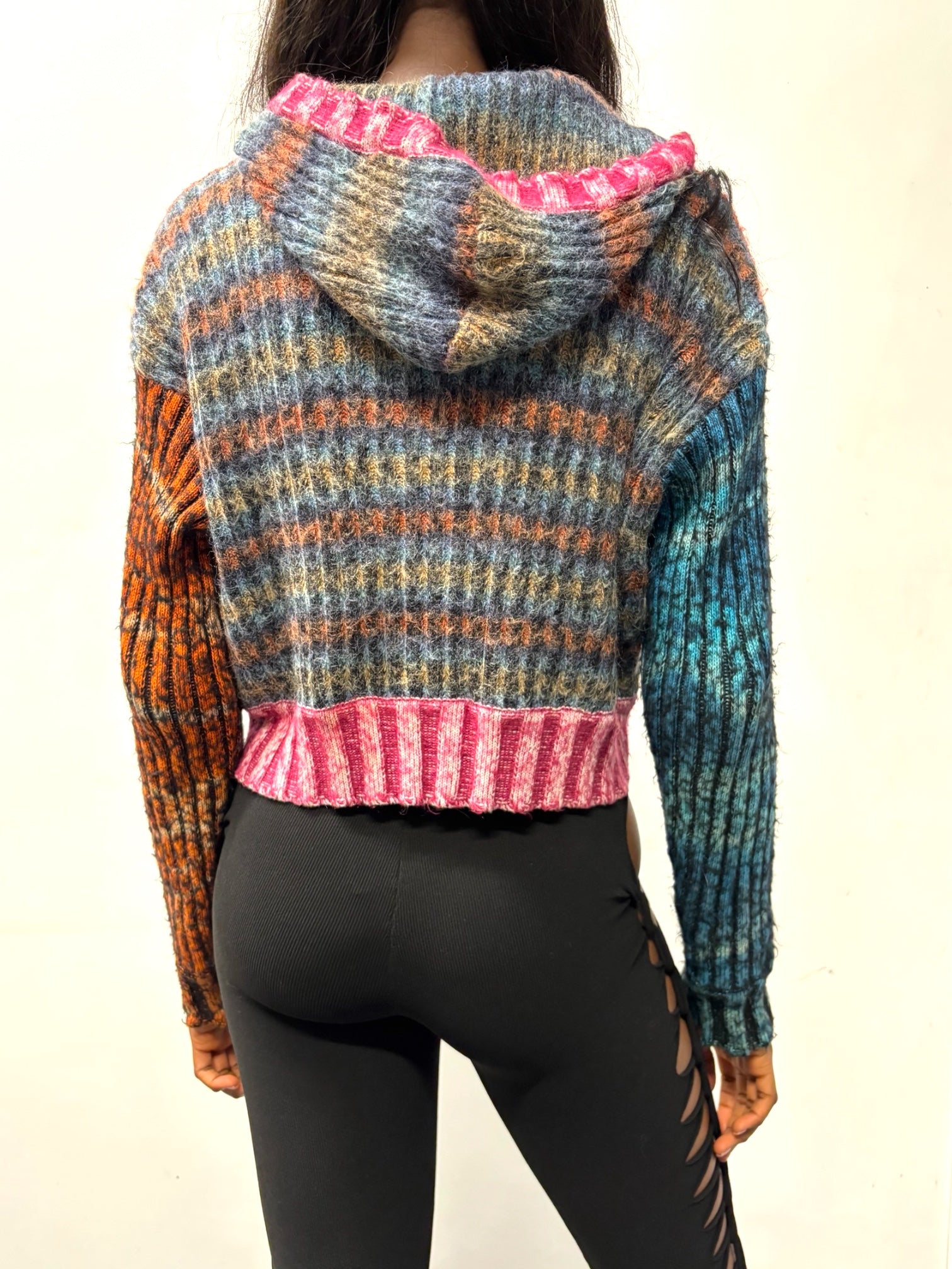 CROPPED MOHAIR HOODED KNIT