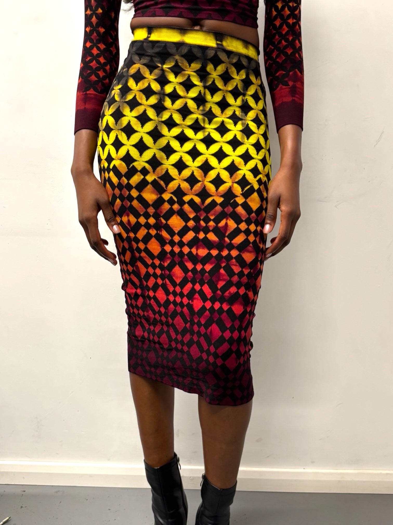 JACQUARD ELASTIC KNIT MIDI SKIRT (SET)